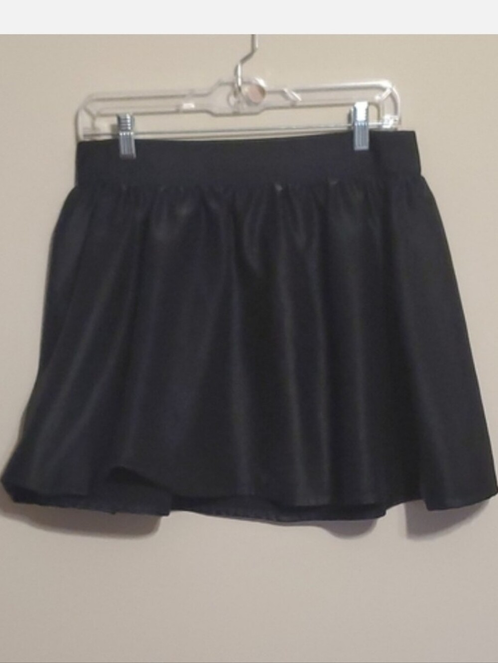 Asos brand black skater skirt. - Picture 6 of 6